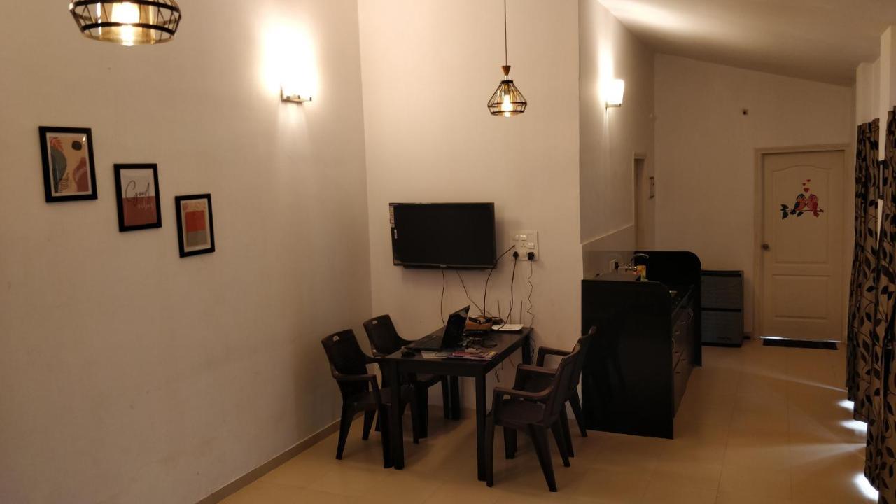 Chalet Casa Amor, Perfect Home Amidst Tranquility Karjat Exteriör bild
